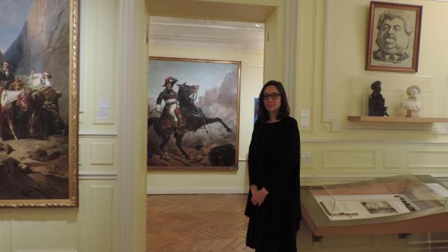 En tant que responsable du musée Dumas, l’une des tâches de Cyrielle Danse est de conserver, d’étudier et d’enrichir les collections du musée.