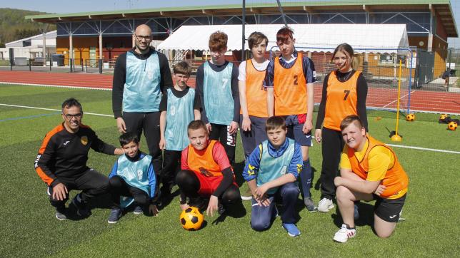 La dizaine d’enfants de l’IME vont pouvoir bénéficier de séances de foot chaque mercredi.