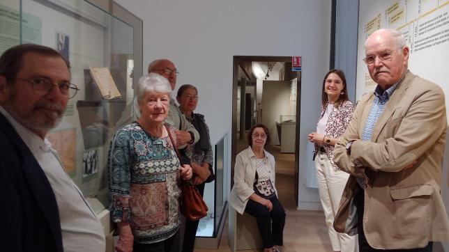 Le public était présent pour la visite du musée guidée par Lucille Despothuis.