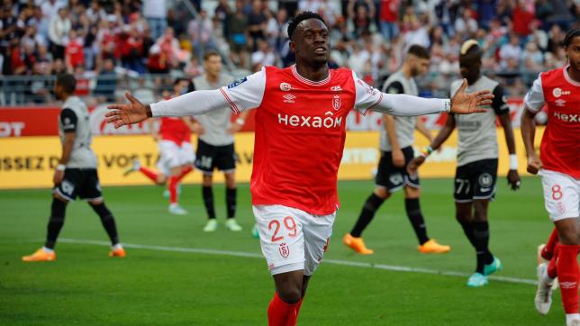 Folarin Balogun a offert un ultime frisson aux supporters rémois en inscrivant son dernier but samedi 3 juincontre Montpellier.