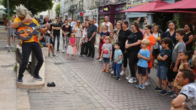 La Fête de la musique attire à Troyes des milliers de visiteurs. Il y en a pour tous les goûts.
