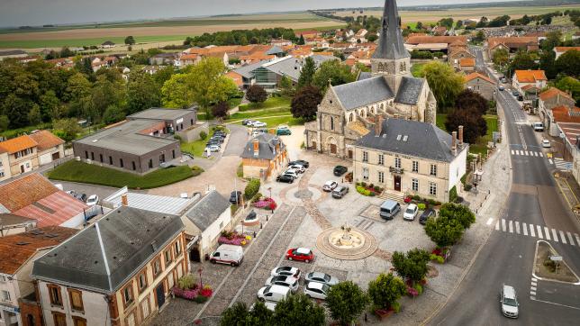 La commune de Suippes dispose d’un taux de taxe foncière sur le non-bâti extrêmement bas. À Mourmelon-le-Grand, il est de 11,10 % par exemple.