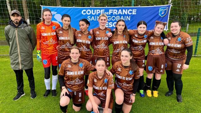 Pendant la phase de groupe samedi, les joueuses se sont inclinées 2-0 contre EDHEC Lille et 4-2 contre KEDGE Marseille. Elles terminent 5e dimanche de la Finale grâce à leur victoire 4-0 contre ESCP BS.