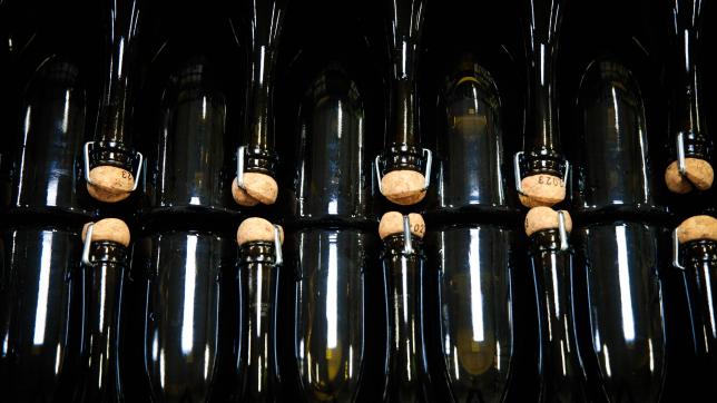 À fin avril, les dernières estimations du Comité Champagne confirment le fléchissement du marché champenois.
