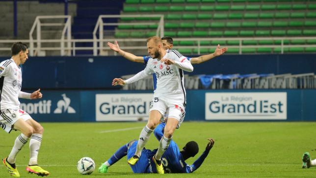 Cette fois, les Troyes sont au tapis après ce match nul concédé contre Annecy qui envoie le club en National.