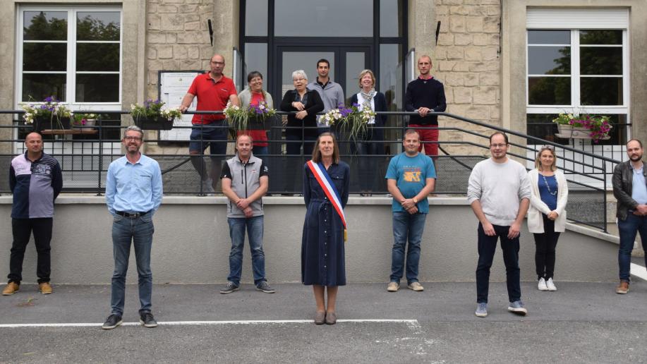 Premier conseil pour les élus de LaNeuvilleenTourneàFuy Premier conseil pour les élus de LaNeuvilleenTourneàFuy