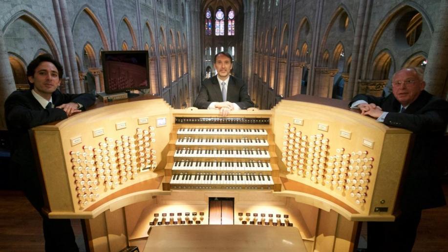 Les organistes de NotreDame de Paris pour les 20 ans de de la