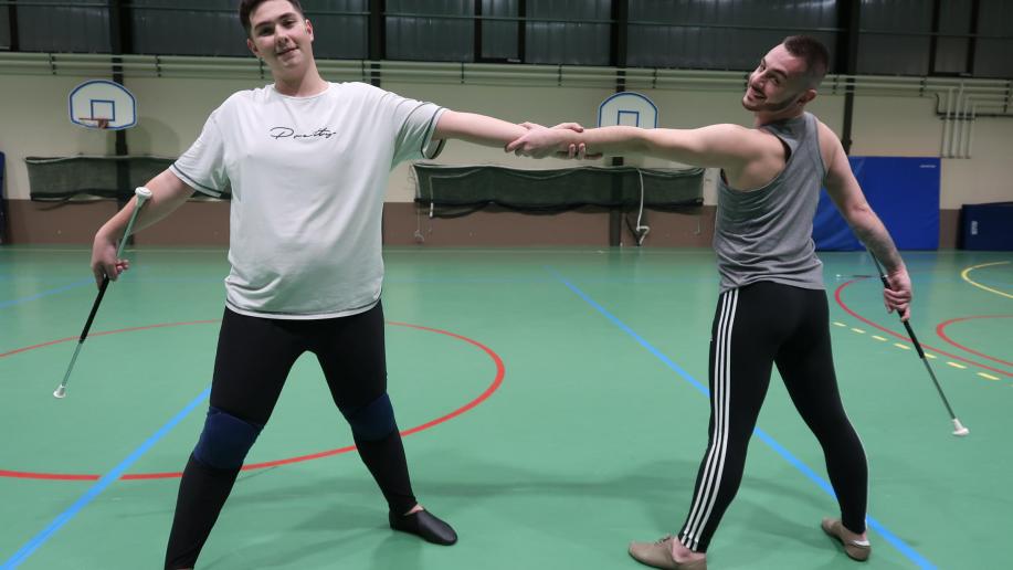 Deux Rémois champions de twirling bâton