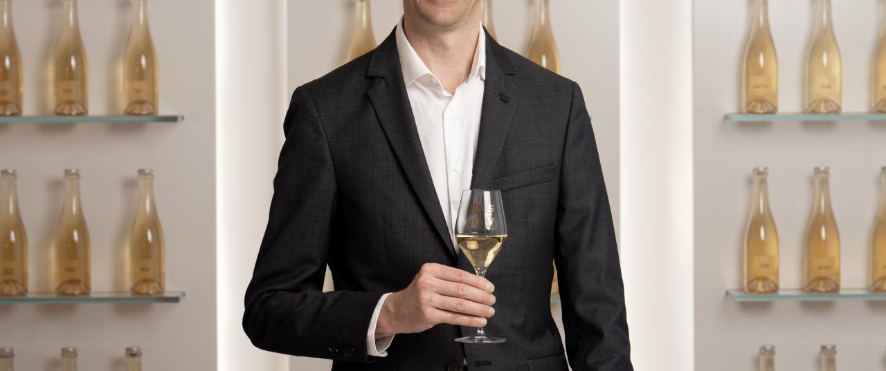 Yann Munier, chef de cave du champagne Mumm, aura la responsabilité de l’élaboration des cuvées de la maison rémoise.