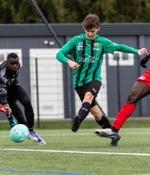 Tom Dutitre, autour d&rsquo;un quintupl&eacute;, a mis au supplice une d&eacute;fense fagni&egrave;rote d&eacute;pass&eacute;e.