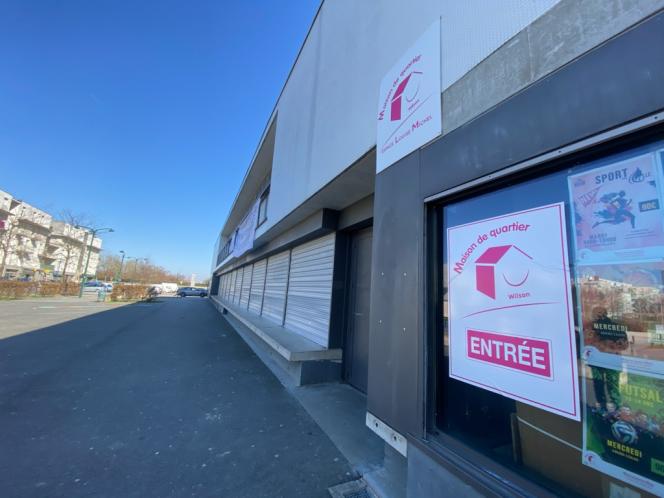 L’espace Louise-Michel est situé au cœur du quartier Wilson.