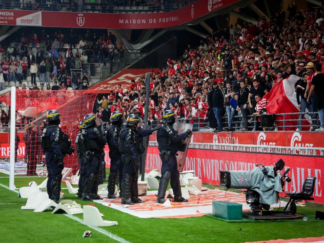 Maillot Reims : l'une des plus belles tenues de la Ligue 1 dévoilée